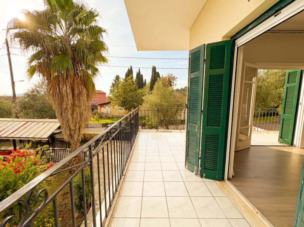 Exclusive, Three Apartment Building for Sale in Dassia, North East Corfu (10)