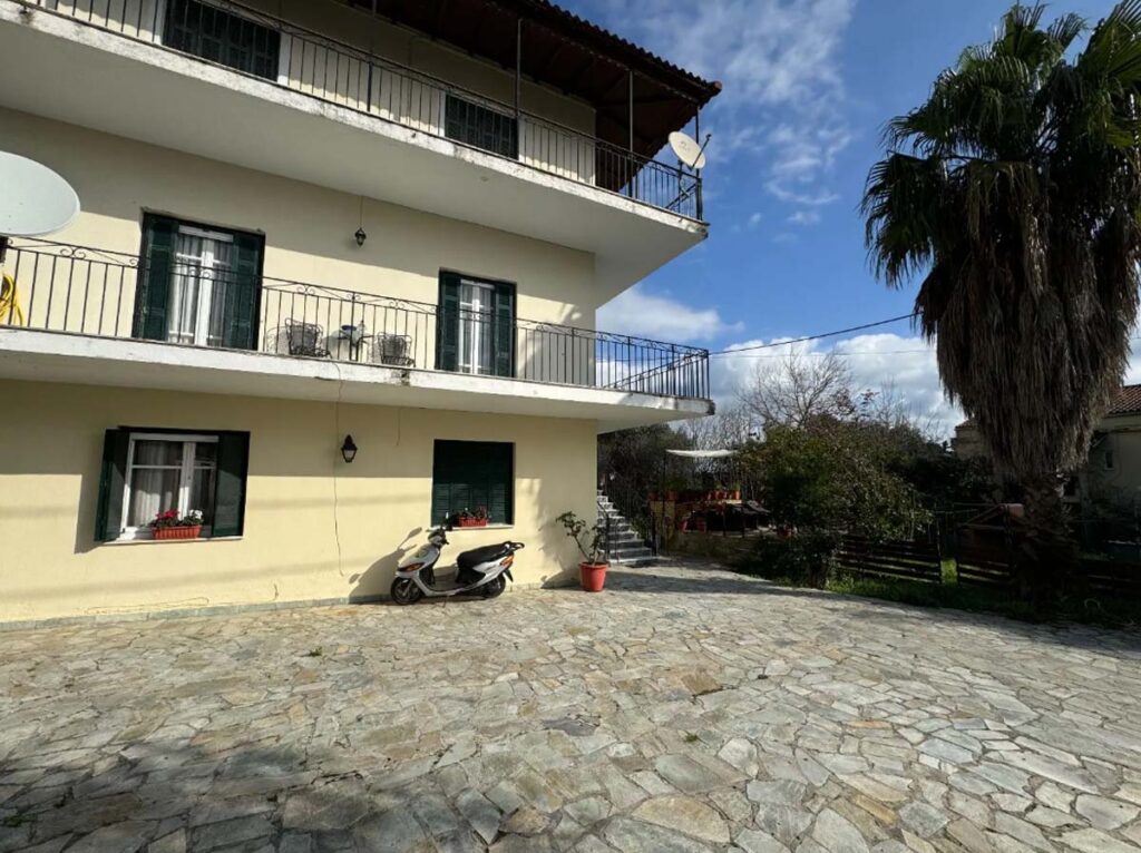 Exclusive, Three Apartment Building for Sale in Dassia, North East Corfu (31)