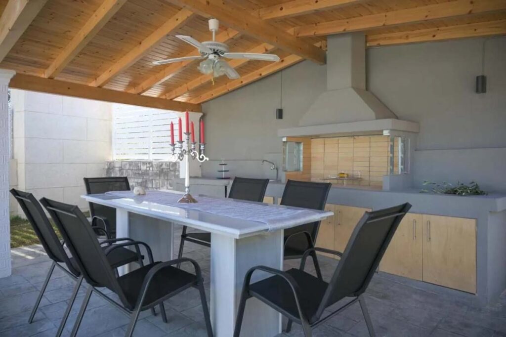 Five Bedroom Seaside Villa with Heated Pool for Sale in Melitieioi, Corfu (20)