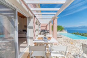 Four Bedroom Luxury Villa with Infinity Pool and Panoramic Sea Views for Sale in Kassiopi, North East Corfu (11)