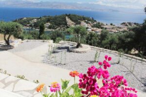 Four Bedroom Luxury Villa with Infinity Pool and Panoramic Sea Views for Sale in Kassiopi, North East Corfu (7)