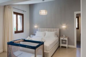Four Bedroom Luxury Villa with Pool for Sale in Kynopiastes, West Corfu (16)