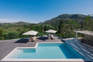 Four Bedroom Luxury Villa with Pool for Sale in Kynopiastes, West Corfu (19)
