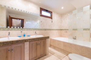 Four Bedroom Stone Villa with Pool and Panoramic Sea Views for Sale in Kassiopi, North East Corfu (16)