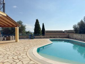 Four Bedroom Turnkey Villa with Pool and Sea Views for Sale in Kalami, North East Corfu (16)