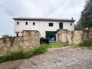 Four Bedroom Villa with Basement, Garage and Sea Views for Sale in Paxos (1)
