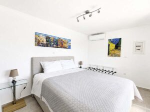 Four Bedroom Villa with Guest Cottage and Pool for Sale in North East Corfu (1)
