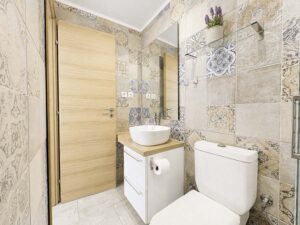 Four Bedroom Villa with Guest Cottage and Pool for Sale in North East Corfu (14)