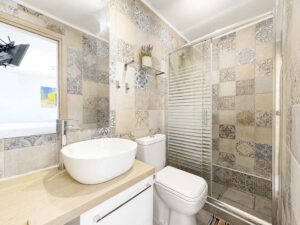 Four Bedroom Villa with Guest Cottage and Pool for Sale in North East Corfu (24)