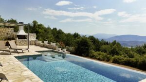 Four Bedroom Villa with Guest Cottage and Pool for Sale in North East Corfu (26)