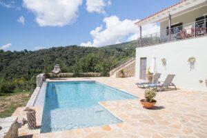 Four Bedroom Villa with Guest Cottage and Pool for Sale in North East Corfu (7)