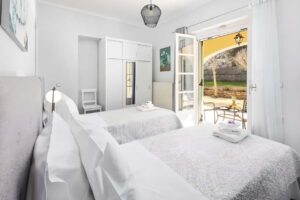 Four Bedroom Villa with Guest House and Pool for Sale in Doukades, West Corfu (16)