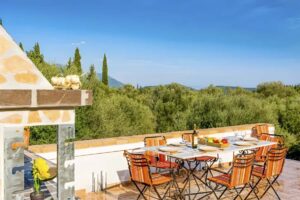 Four Bedroom Villa with Guest House and Pool for Sale in Doukades, West Corfu (30)