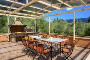 Four Bedroom Villa with Guest House and Pool for Sale in Doukades, West Corfu (4)