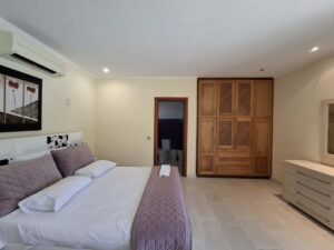 Four Bedroom Villa with Large Pool and Sea Views for Sale in Central Kassiopi, North East Corfu (14)