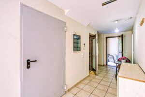 Four Bedroom Villa with Pool, Elevator and Separate Apartment for Sale in Viros, Central Corfu (32)