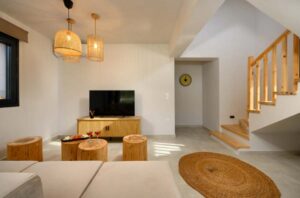 Four Bedroom Villa with Pool and Mountain Views for Sale in Moraitika, South Corfu (17)