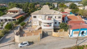Four Bedroom Villa with Sea and Mountain Views for Sale in Agios Gordios, West Corfu (27)