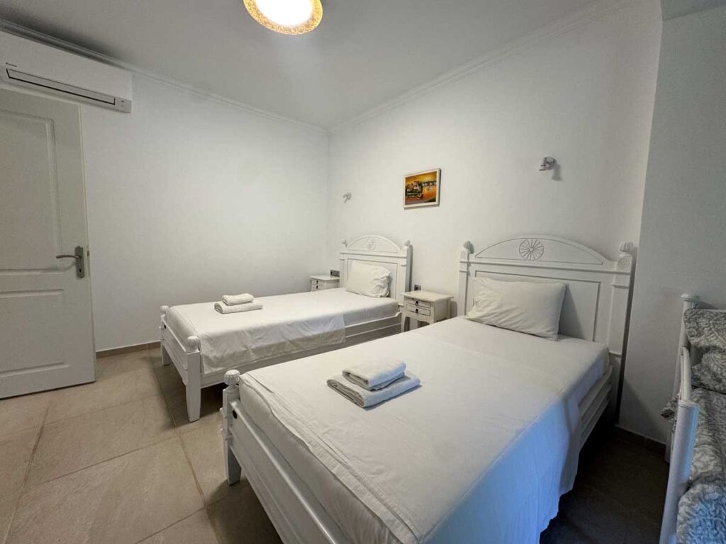 Modern Four Bedroom Villa with Guest Studio and Pool for Sale in Barbati, North East Corfu (18)