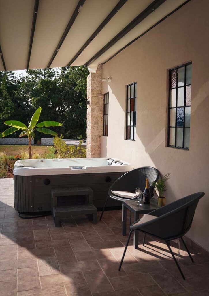 Newly Built Three Bedroom Villa with Pool and Hot Tub for Sale in Gastouri, Corfu (15)