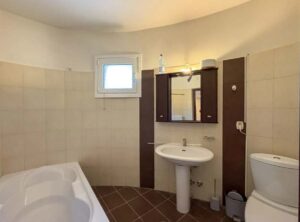 Six Bedroom Villa with Large Pool for Sale in Kobitsi, North Corfu (14)