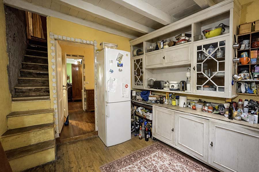 Listing photograph 5 of 25 of the apartment in Corfu Town, published by Chase Real Estate Corfu.