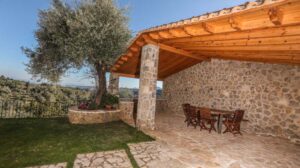 Three Apartment Property with Pool and Landscaped Gardens for Sale in Kato Korakiana, Corfu (2)