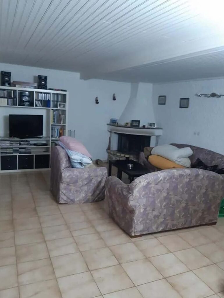 Three Bedroom House with Sea Views and Studio for Sale in Sinies, North East Corfu (6)