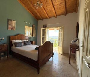 Three Bedroom Mountain Villa with Pool and Sea Views for Sale in Ano Korakiana, Corfu (10)