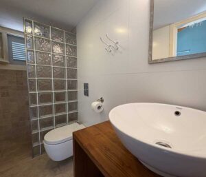 Three Bedroom Mountain Villa with Pool and Sea Views for Sale in Ano Korakiana, Corfu (11)