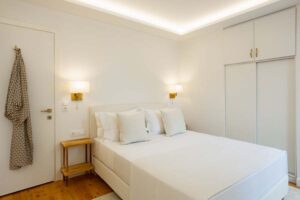 Three Bedroom Renovated Apartment with Sea View for Sale in Corfu Old Town (40)
