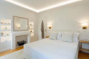 Three Bedroom Renovated Apartment with Sea View for Sale in Corfu Old Town (44)