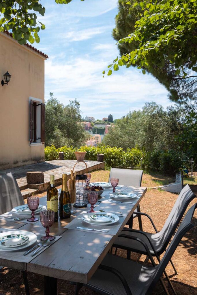 Three Bedroom Villa with Guest Apartment for Sale in Kompitsi, Corfu Town (22)