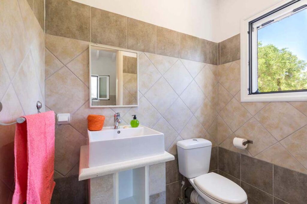 Three Bedroom Villa with Olive Grove and Mountain Views for Sale near Acharavi, North Corfu (21)