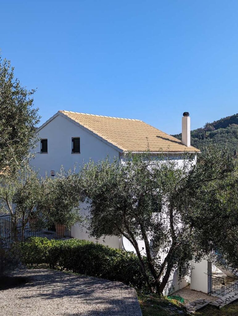 Three Bedroom Villa with Olive Grove and Mountain Views for Sale near Acharavi, North Corfu (4)
