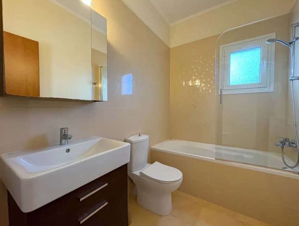 Three Bedroom Villa with Pool for Sale in Korakiana, North Corfu (12)