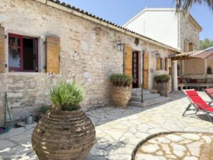 Two Bedroom Stone Villa with Sea Views and Pool for Sale near Kassiopi, North East Corfu (15)