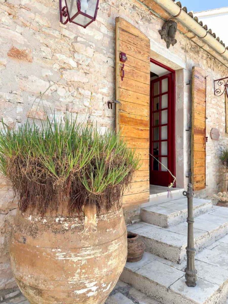 Two Bedroom Stone Villa with Sea Views and Pool for Sale near Kassiopi, North East Corfu (2)