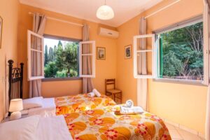 Villa Foula Four Bedroom Villa with Pool for Sale in Agios Stefanos, North East Corfu (10)