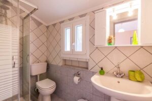 Villa Foula Four Bedroom Villa with Pool for Sale in Agios Stefanos, North East Corfu (15)