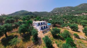 Villa Helios Five Bedroom Luxury Villa with Infinity Pool for Sale in Pirgi, North East Corfu Exclusive with Chase Real Estate (3)