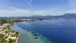 6 Bedroom Family Home with Separate Guest Accommodation in Alykes Potamou (11)