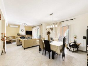 6 Bedroom Family Home with Separate Guest Accommodation in Alykes Potamou (15)