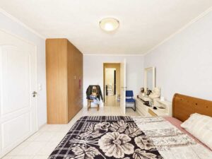 6 Bedroom Family Home with Separate Guest Accommodation in Alykes Potamou (26)