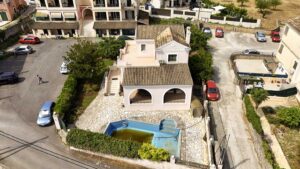 6 Bedroom Family Home with Separate Guest Accommodation in Alykes Potamou (3)