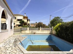 6 Bedroom Family Home with Separate Guest Accommodation in Alykes Potamou (33)