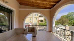 6 Bedroom Family Home with Separate Guest Accommodation in Alykes Potamou (45)