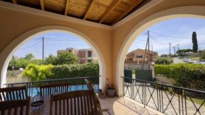 6 Bedroom Family Home with Separate Guest Accommodation in Alykes Potamou (46)