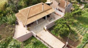Charming Renovated Home Just Steps from the Beach The Cwtch, Astrekeri, North Corfu (1)