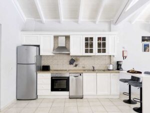 Detached Villa with Pool, Expansion Potential and Furnished Interior in Halikounas (20)